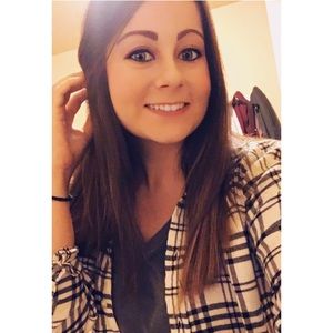 Meet your Posher, Janay